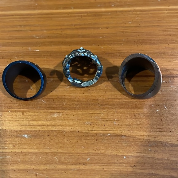 3 rings Bohemian Style Black and Gold Rings Set - Picture 3 of 3